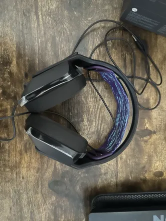 Logitech G335 Headphones & Earbuds 