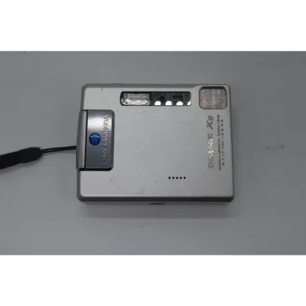 Minolta DiMAGE Xg Digital Cameras