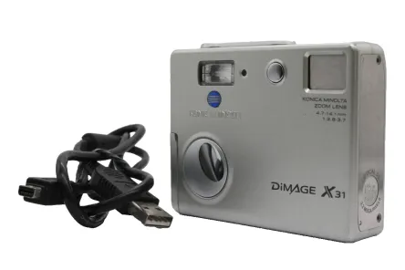 Minolta DiMAGE A1 Digital Cameras