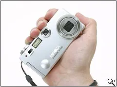 Minolta DiMAGE F100 Digital Cameras